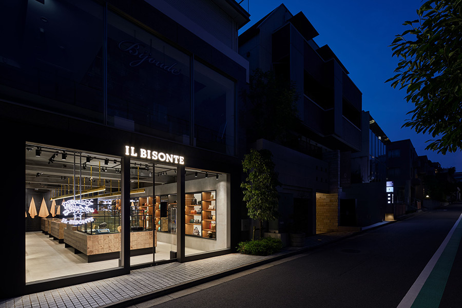 IL BISONTE 表参道店