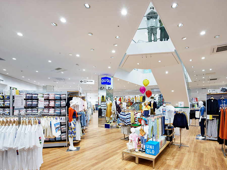 UNIQLO PARK 横浜ベイサイド店 / ジーユー UNIQLO PARK 横浜ベイサイド店