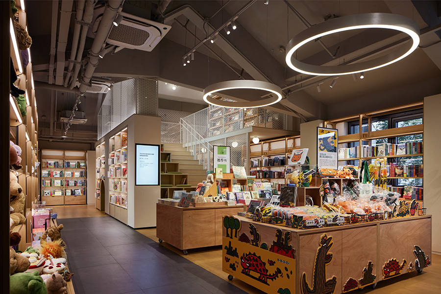 TSUTAYA BOOKSTORE 無錫周新里店